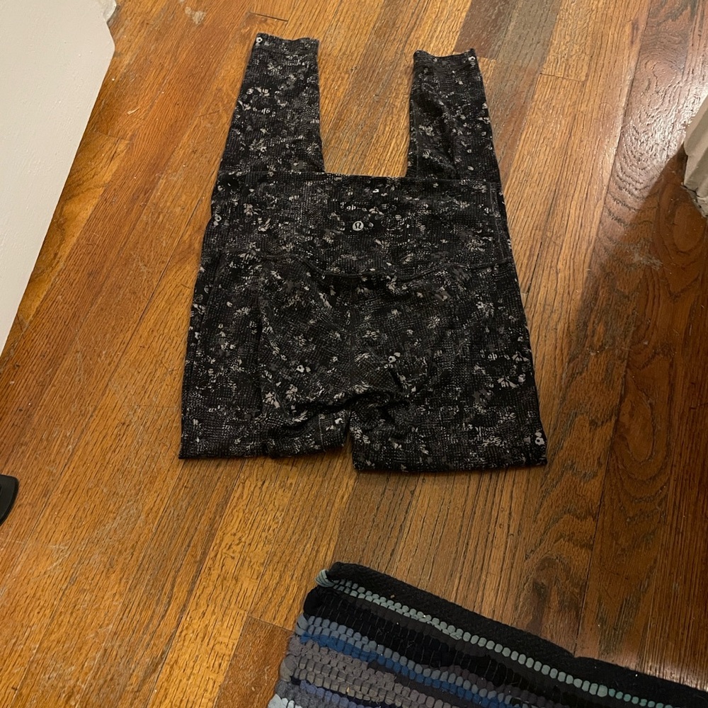 lululemon align size 6 camo black grey white 28 inch leggings